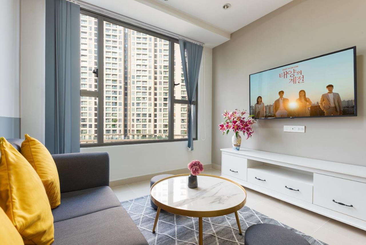 Goda - Saigon Rivergate Rooftop Pool Apartment *